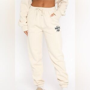 White Fox Offstage Sweatpants Pebble - size medium